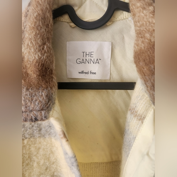 BNWT Aritzia Wilfred Ganna Shirt Jacket - Picture 3 of 4